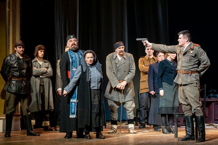 Velika drama, Narodno pozorište, 2002.